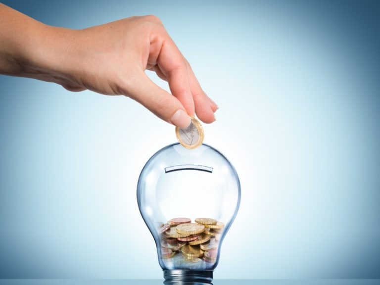 Kampagne „1000 Euro Strom sparen“ „1000 Euro Strom sparen“ - © Romolo Tavani - Fotolia.de