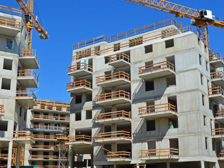 Bundesbauministerin Barbara Hendricks fördert national bedeutsame Projekte des Städtebaus mit 150 Millionen Euro. - © photo 5000 - Fotolia.de