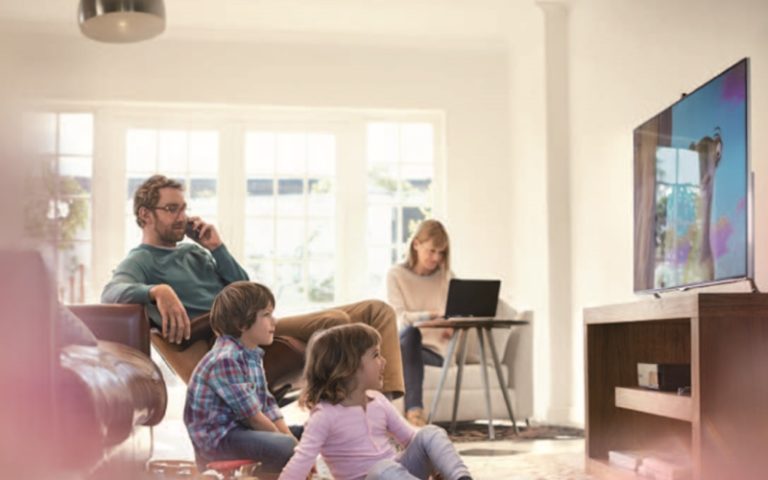 Schrittweise Reduzierung analoger Programme Unitymedia steigt schrittweise von analogen TV-Angeboten auf die digitale Verbreitung des Fernsehprogramms um. - © Liberty Global