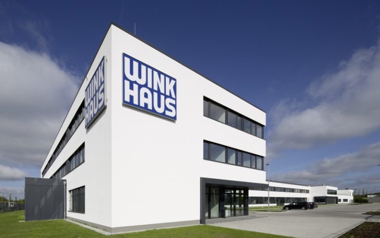 Die neuen Büros und Fertigungshallen der Winkhaus entsprechen den Standards einer zukunftsorientierten Produktions- und Arbeitswelt. - © Winkhaus