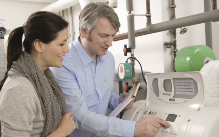 Brennwerttechnik gewinnt an Bedeutung 30 Prozent Absatzplus bei Ölheizungen. - © IWO