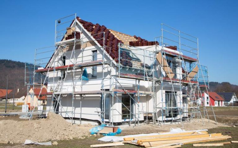 Gegen steigende Mieten hilft nur Bauen! - Symbolbild: © Jeanette Dietl, Fotolia.de