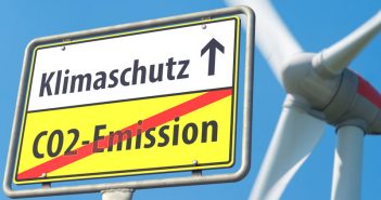 EEG 2016: Verlierer sind Klimaschutz und Bürgerenergie Kein Vierteljahr nach dem Kabinettsbeschluss zu den Klimazielen von Paris hat das gleiche Kabinett Anfang Juni zusätzliche Beschränkungen für den Ausbau der erneuerbaren Energien beschlossen.