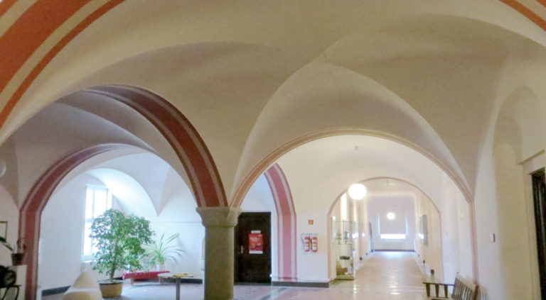 Brandschutzkonzept für denkmalgeschützte Gewölbedecke