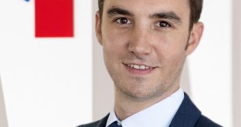 Leitungswechsel: Maria Hasselman übergibt Staffelstab an Johannes Möller