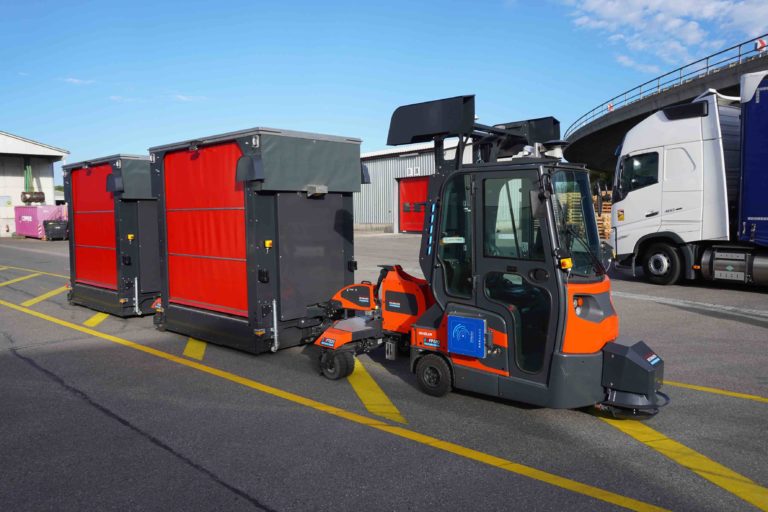 Autonomer emissionsfreier Transportzug bei Roto