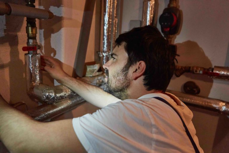 Zu teuer? Zu kalt? Zu laut? Warum eine Dämmung für Hauseigentümer unverzichtbar ist