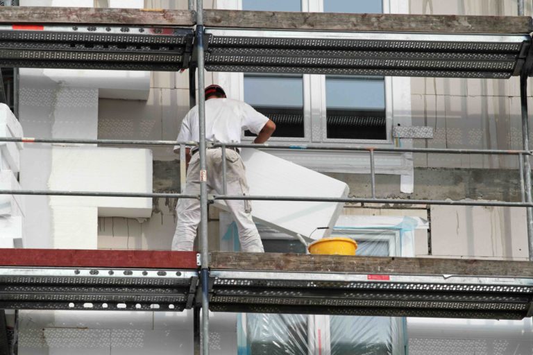 GIH: Förderkürzungen drohen Sanierungswende abzuwürgen