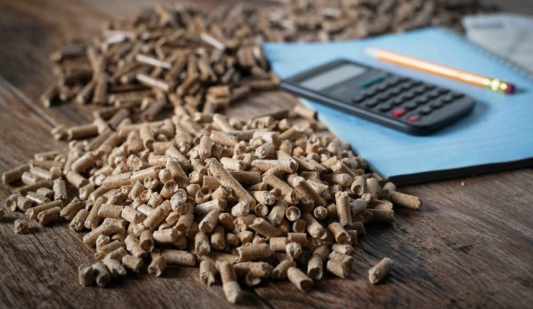 Pelletpreis steigt im September 2026 und bleibt unter Öl und Gas