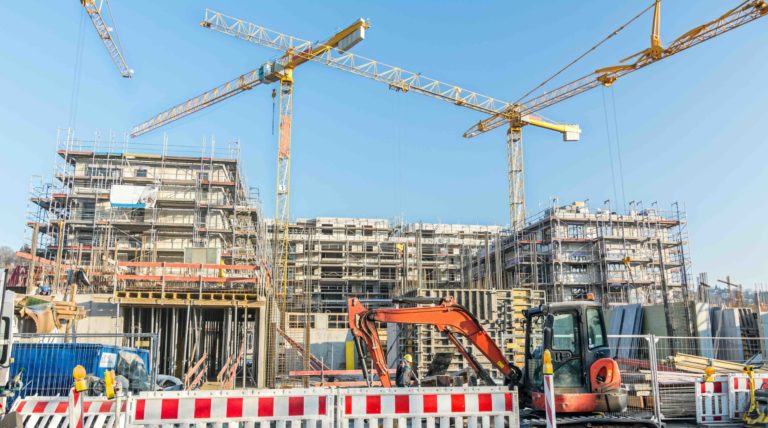 Baugenehmigungen für Wohnungen legen im Juli 2026 leicht zu